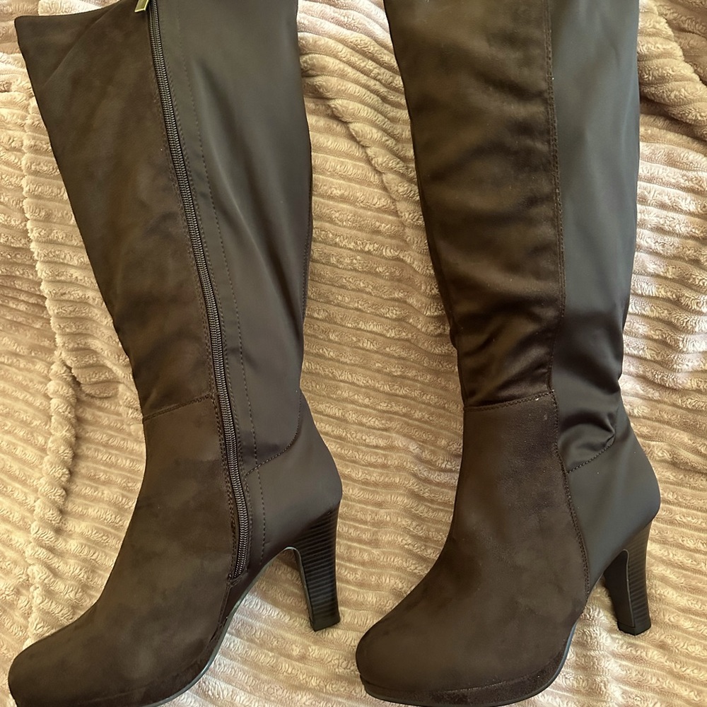 Knee-high, wide, calf brown suede boots with microfiber